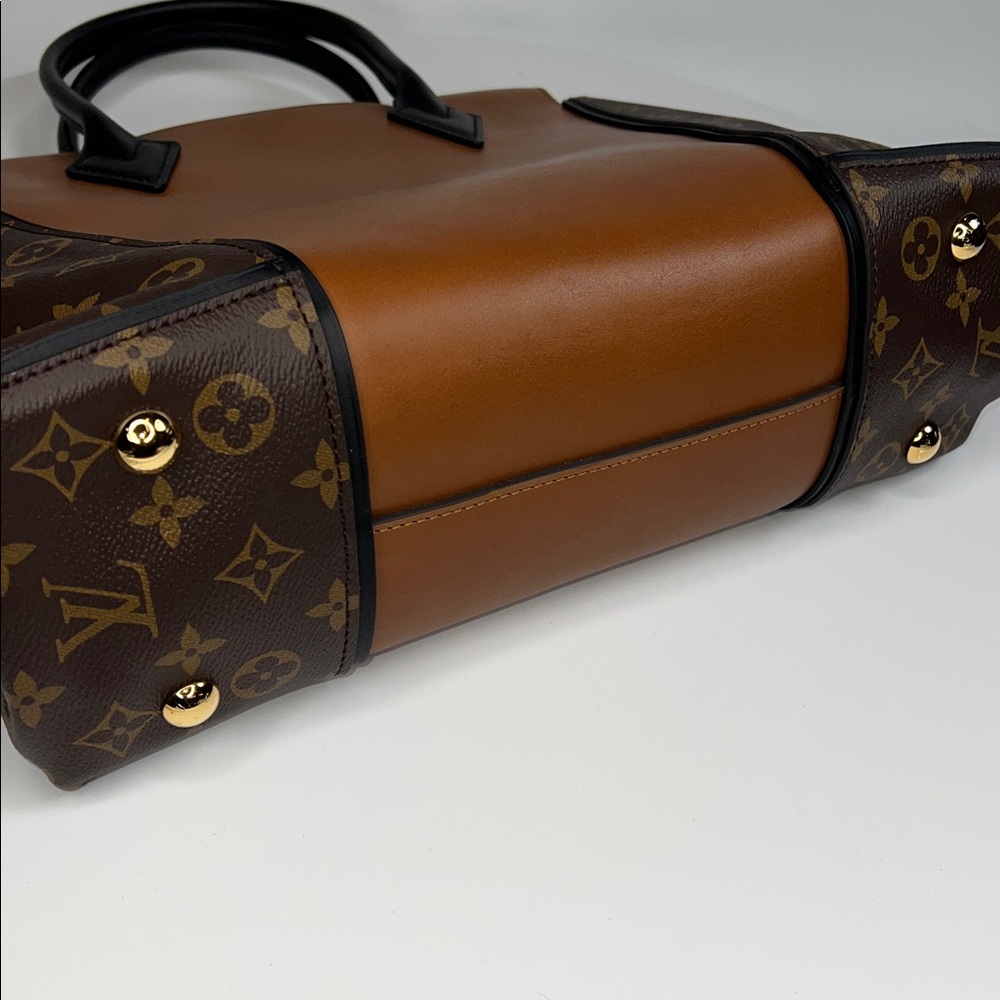 ❤️NWT LOUIS VUITTON CUIR ORFEVRE TOTE W/ PM MONOGRAM NOISETTE M40941 - Picture 9 of 16